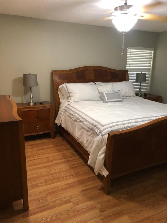 Villa Cheerful 3 Bed House In A Cul- De-Sac! Tampa Exterior foto