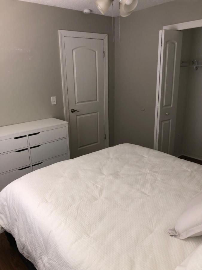 Villa Cheerful 3 Bed House In A Cul- De-Sac! Tampa Exterior foto